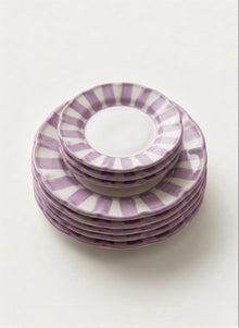 Stripes Plates - Lilac sizes