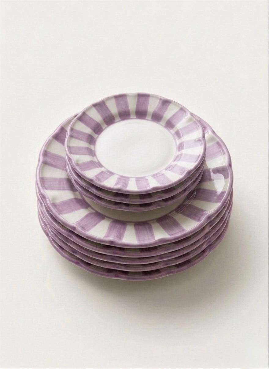 Stripes Plates - Lilac sizes