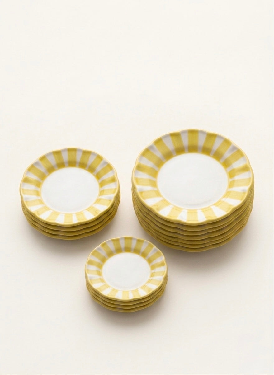 Stripes Plates - Yellow sizes