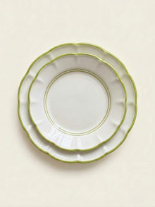 1 Line Plates - Green stack